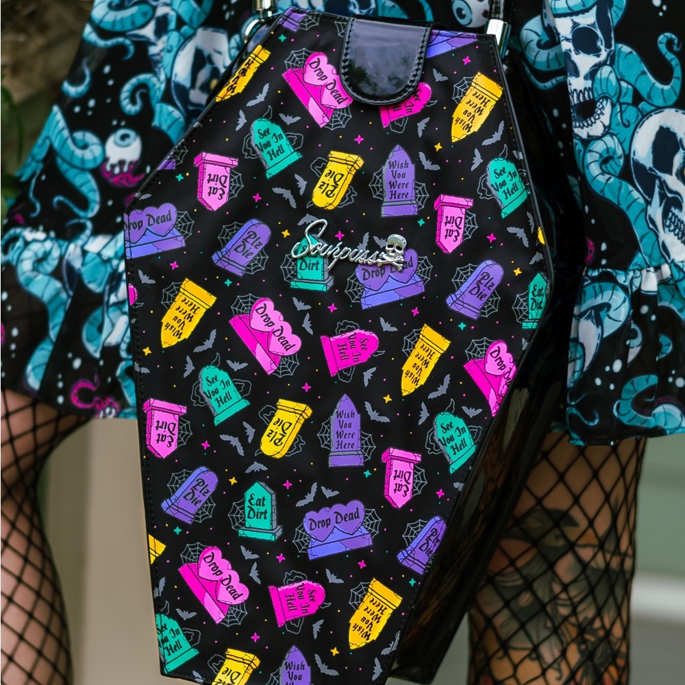 Sourpuss Rude Tombs Coffin Purse